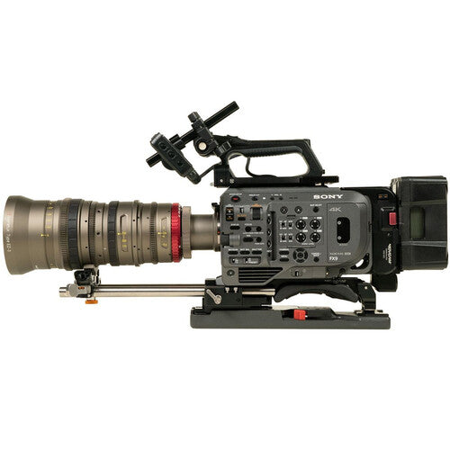 Angenieux EZ-3 45-165mm T2.3 S35 & 68-250mm T3.5 Cinema Zoom Kit (ARRI PL, Super35 & Full-Frame)