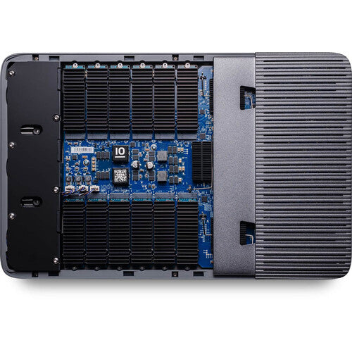 iodyne 48TB Pro Data Thunderbolt SSD RAID (Dark Space Gray)