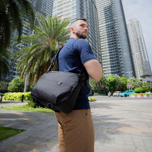 Sakk Gear Nomad Laptop & Camera Sling Bag