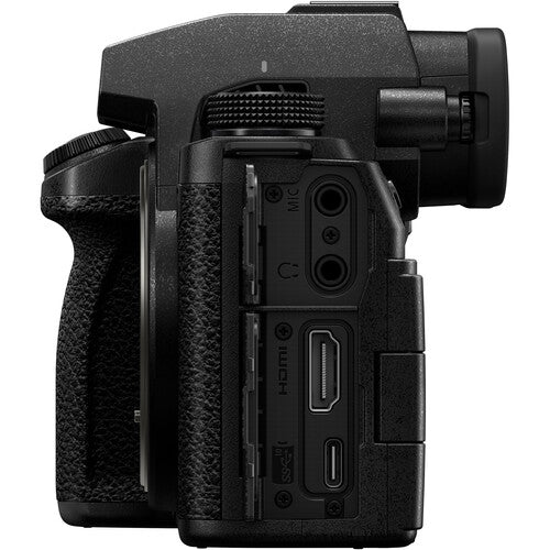 Panasonic LUMIX S5 IIX Mirrorless Camera with 20-60mm Lens