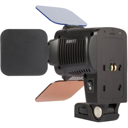 SWIT S-2041U Chip-Array LED On-Camera Light with Sony BP-U60/U30 Battery Plate